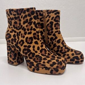 Women's Leopard Print Side Zipper Suede Square Toe Ankle Boots - 8
